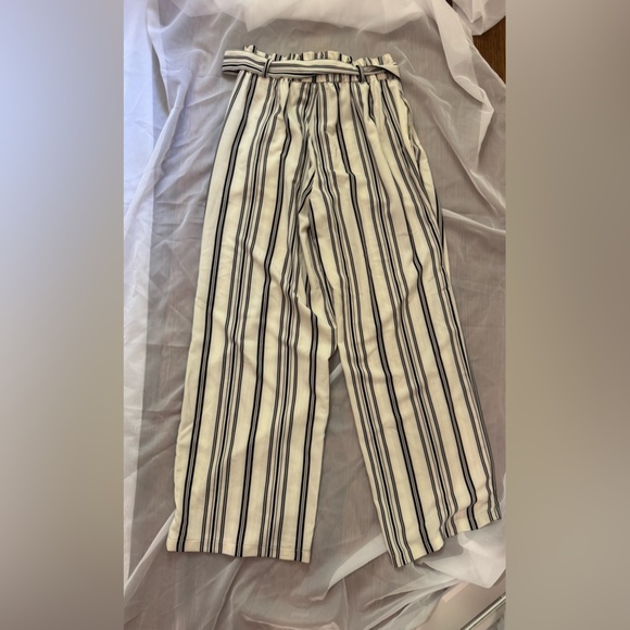 Primark Monochrome Tie-Waist Pants - Picture 2 of 4